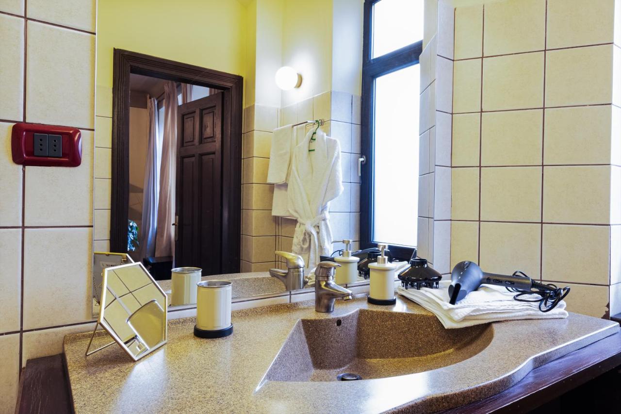 Sweet Dreams Suites Piata Romana Бухарест Екстер'єр фото